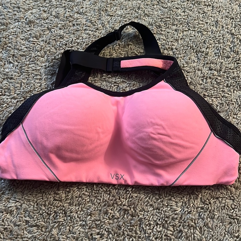 VSX sports bra